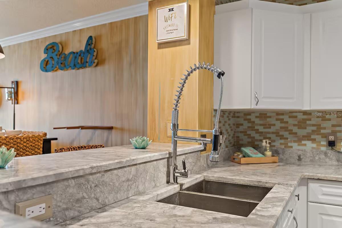 16450 GULF BLVD #662, NORTH REDINGTON BEACH, FL, 33708