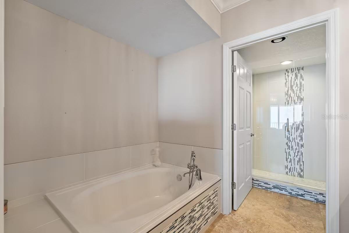 16450 GULF BLVD #662, NORTH REDINGTON BEACH, FL, 33708