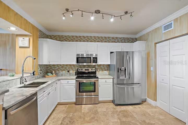 16450 GULF BLVD #662, NORTH REDINGTON BEACH, FL, 33708