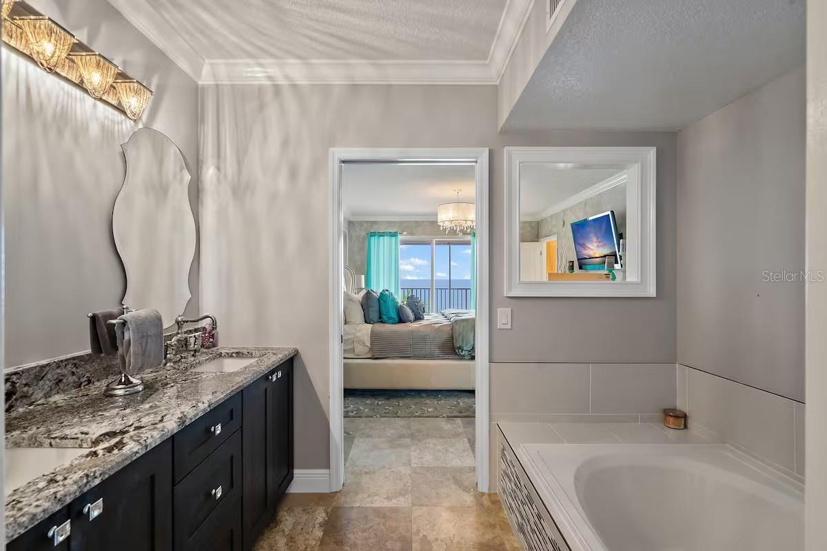 16450 GULF BLVD #662, NORTH REDINGTON BEACH, FL, 33708