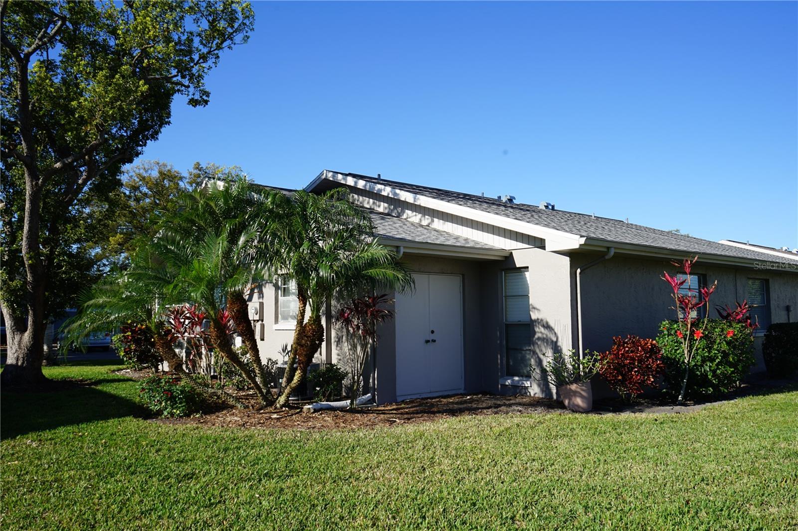 408 GLOUCESTER BLVD #33, SUN CITY CENTER, FL, 33573