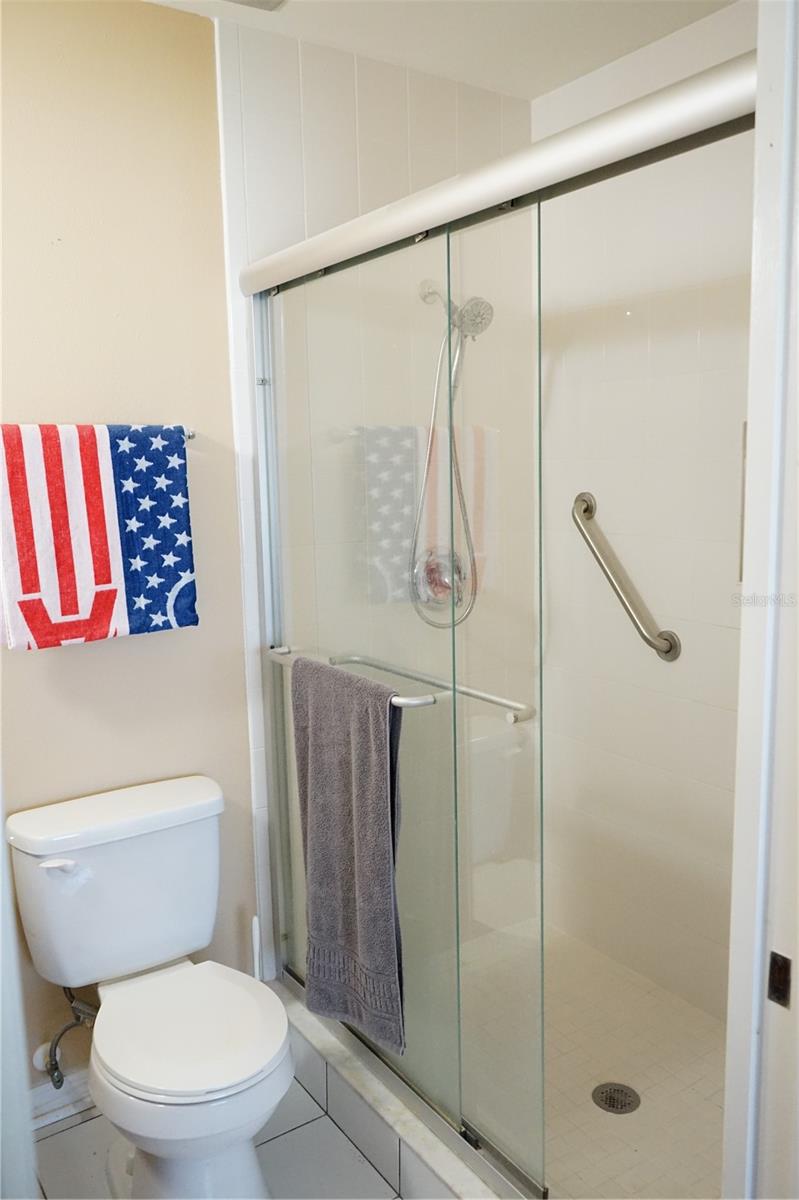 408 GLOUCESTER BLVD #33, SUN CITY CENTER, FL, 33573