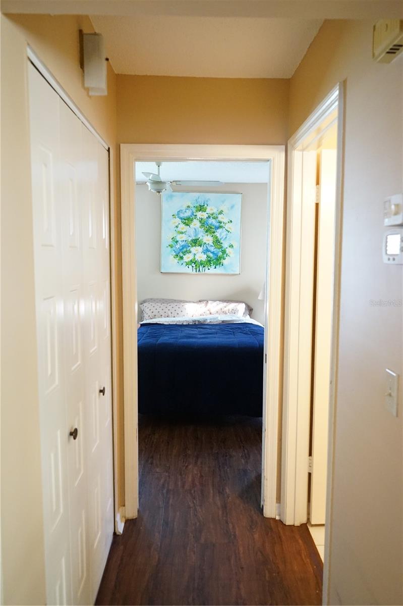 408 GLOUCESTER BLVD #33, SUN CITY CENTER, FL, 33573