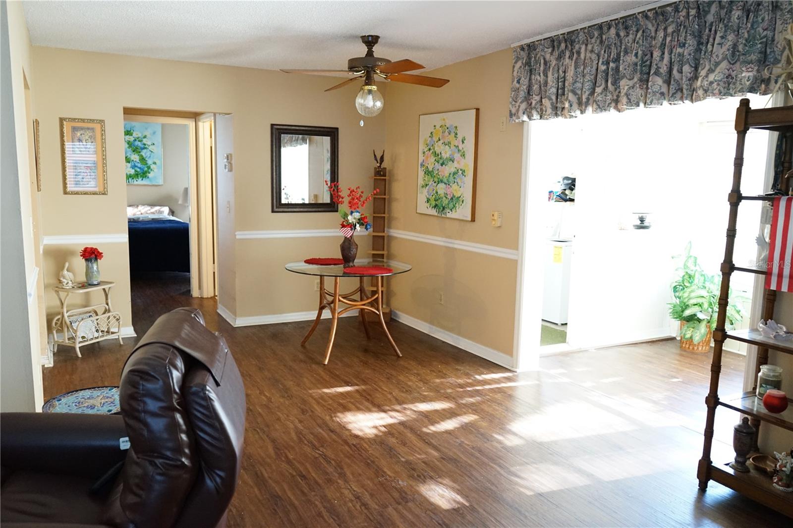408 GLOUCESTER BLVD #33, SUN CITY CENTER, FL, 33573