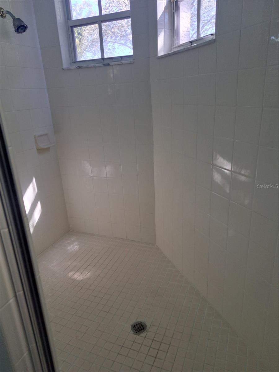 5261 CAMBERLEA AVE, ZEPHYRHILLS, FL, 33541