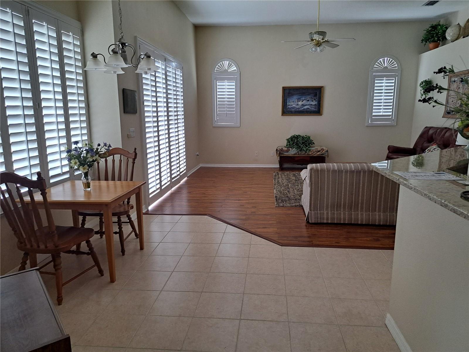 5261 CAMBERLEA AVE, ZEPHYRHILLS, FL, 33541