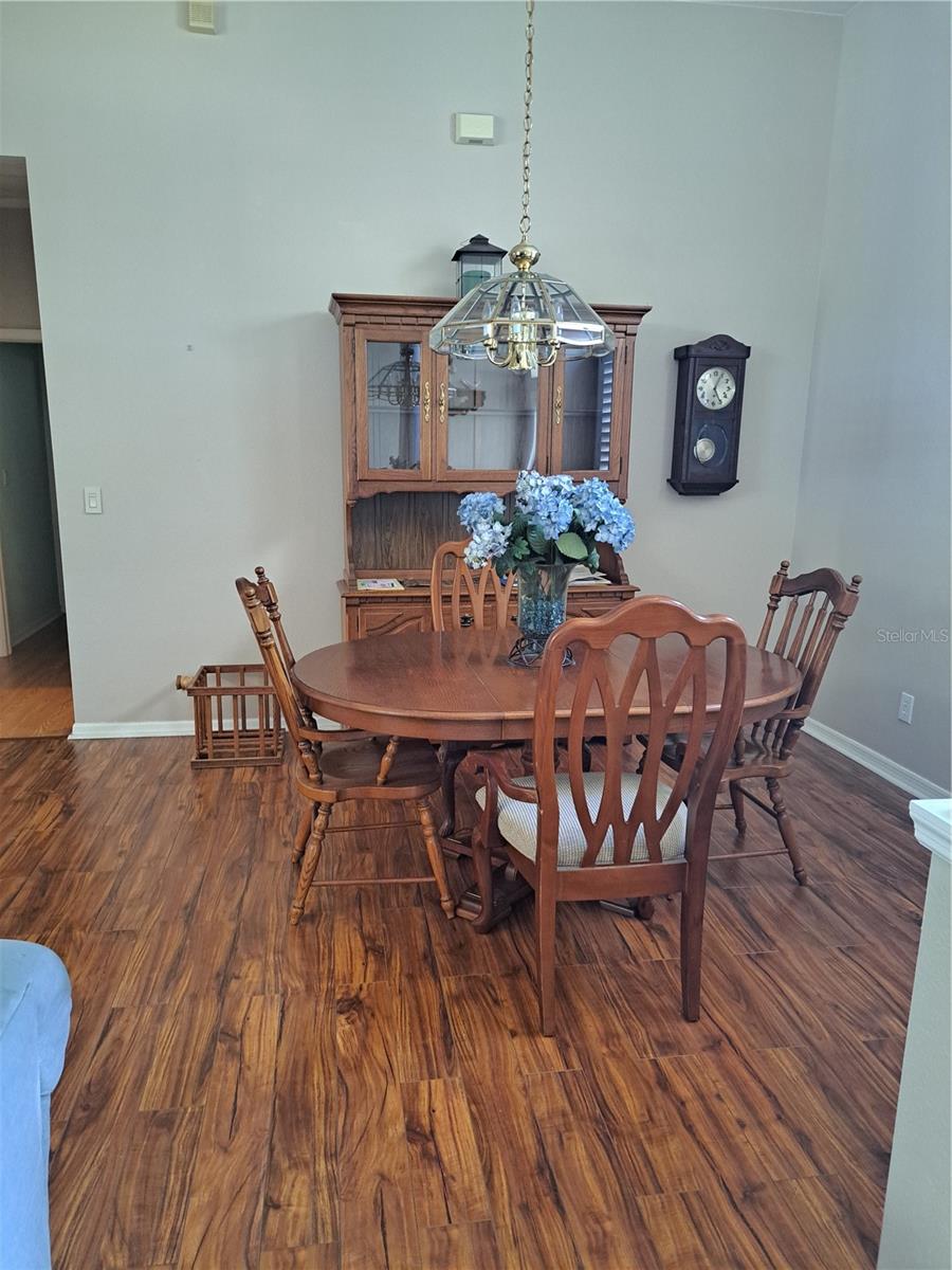 5261 CAMBERLEA AVE, ZEPHYRHILLS, FL, 33541