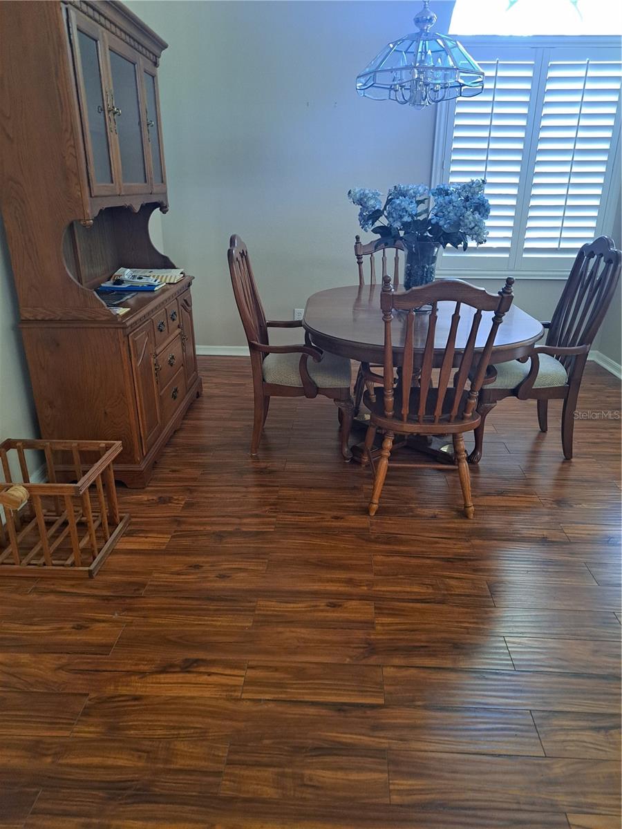 5261 CAMBERLEA AVE, ZEPHYRHILLS, FL, 33541