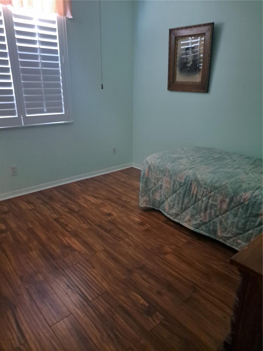 5261 CAMBERLEA AVE, ZEPHYRHILLS, FL, 33541