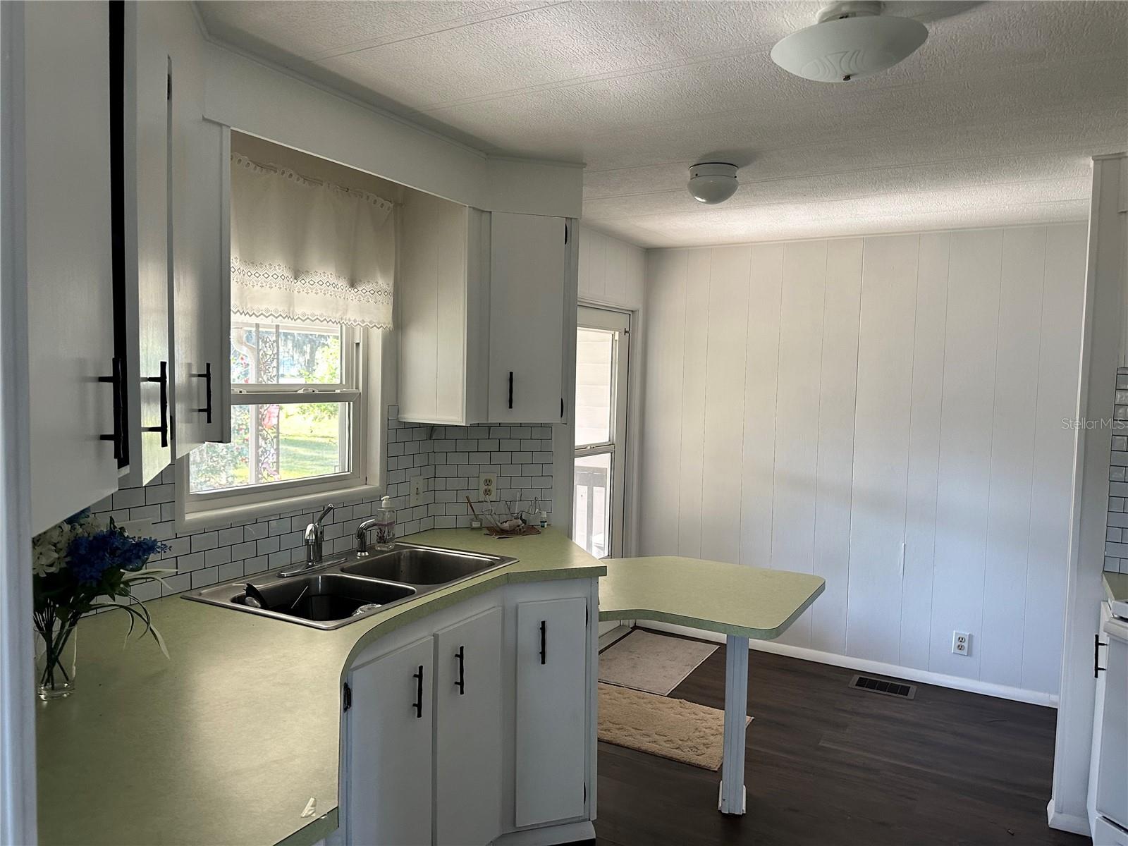 27 S BOBWHITE RD, WILDWOOD, FL, 34785
