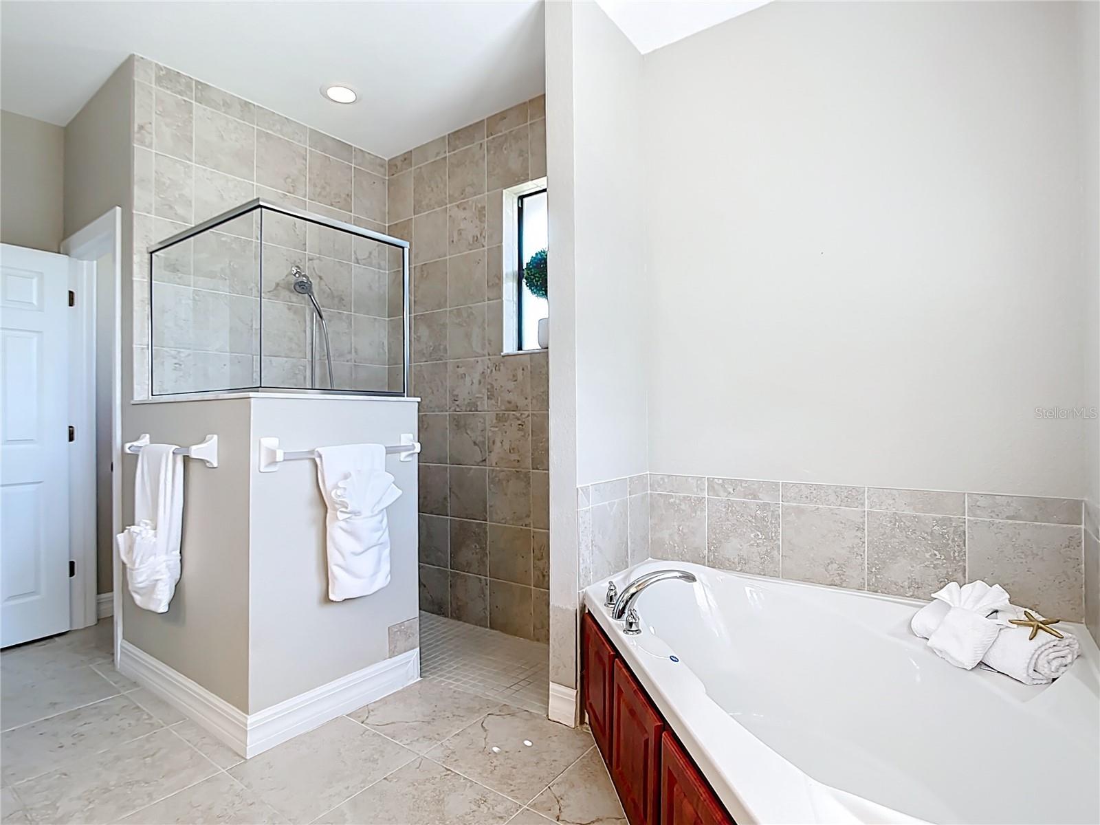 12605 BACCHUS RD, PORT CHARLOTTE, FL, 33981