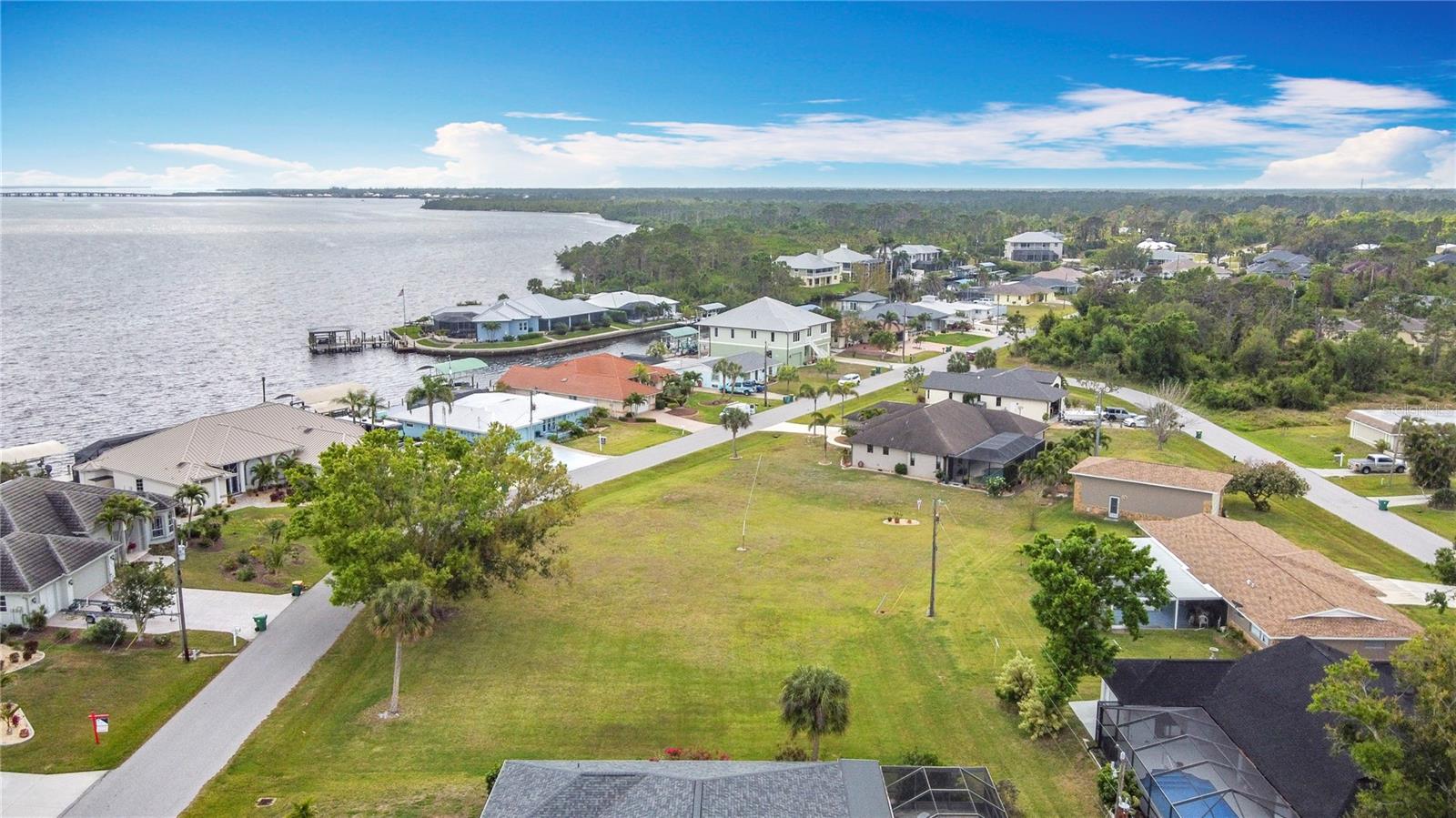 12605 BACCHUS RD, PORT CHARLOTTE, FL, 33981