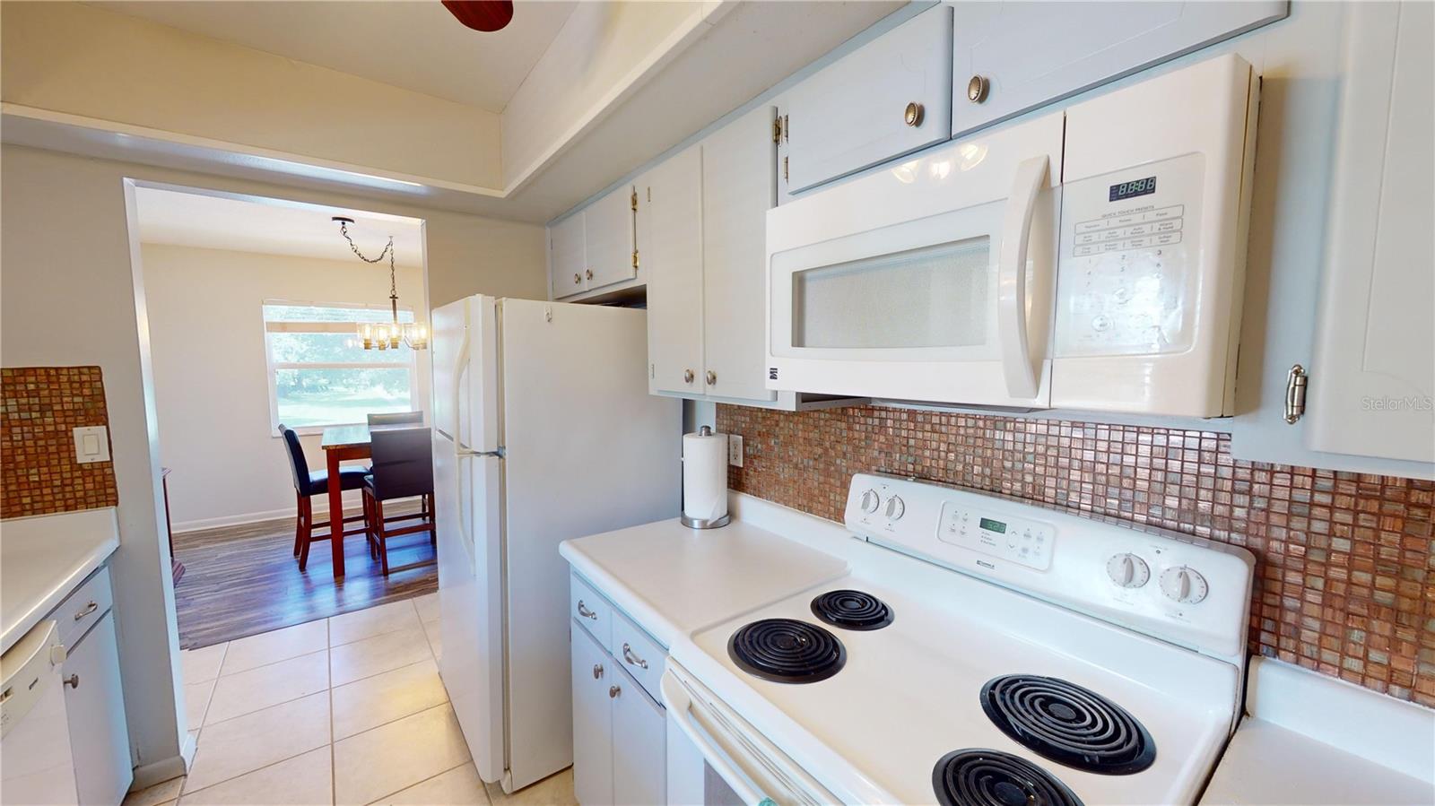 136 N VERONA AVE #103, AVON PARK, FL, 33825