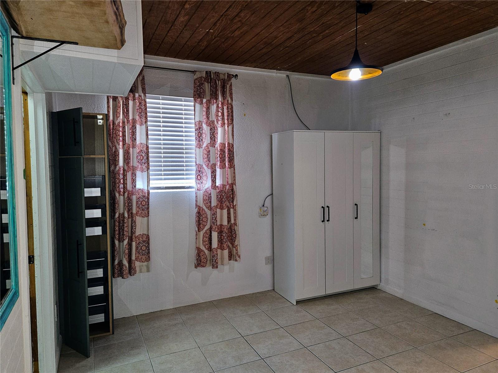 1304 PARKWOOD ST, CLEARWATER, FL, 33755