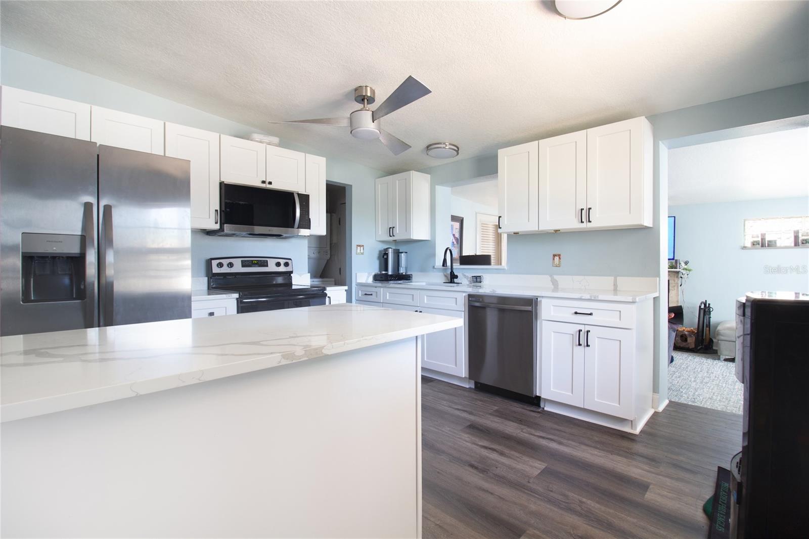 7019 DARTMOUTH AVE N, ST PETERSBURG, FL, 33710
