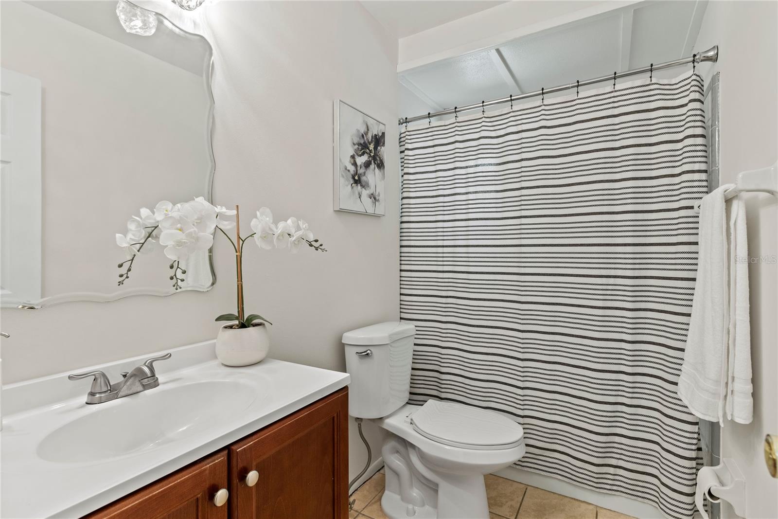 1421 GUERNSEY ST, ORLANDO, FL, 32804
