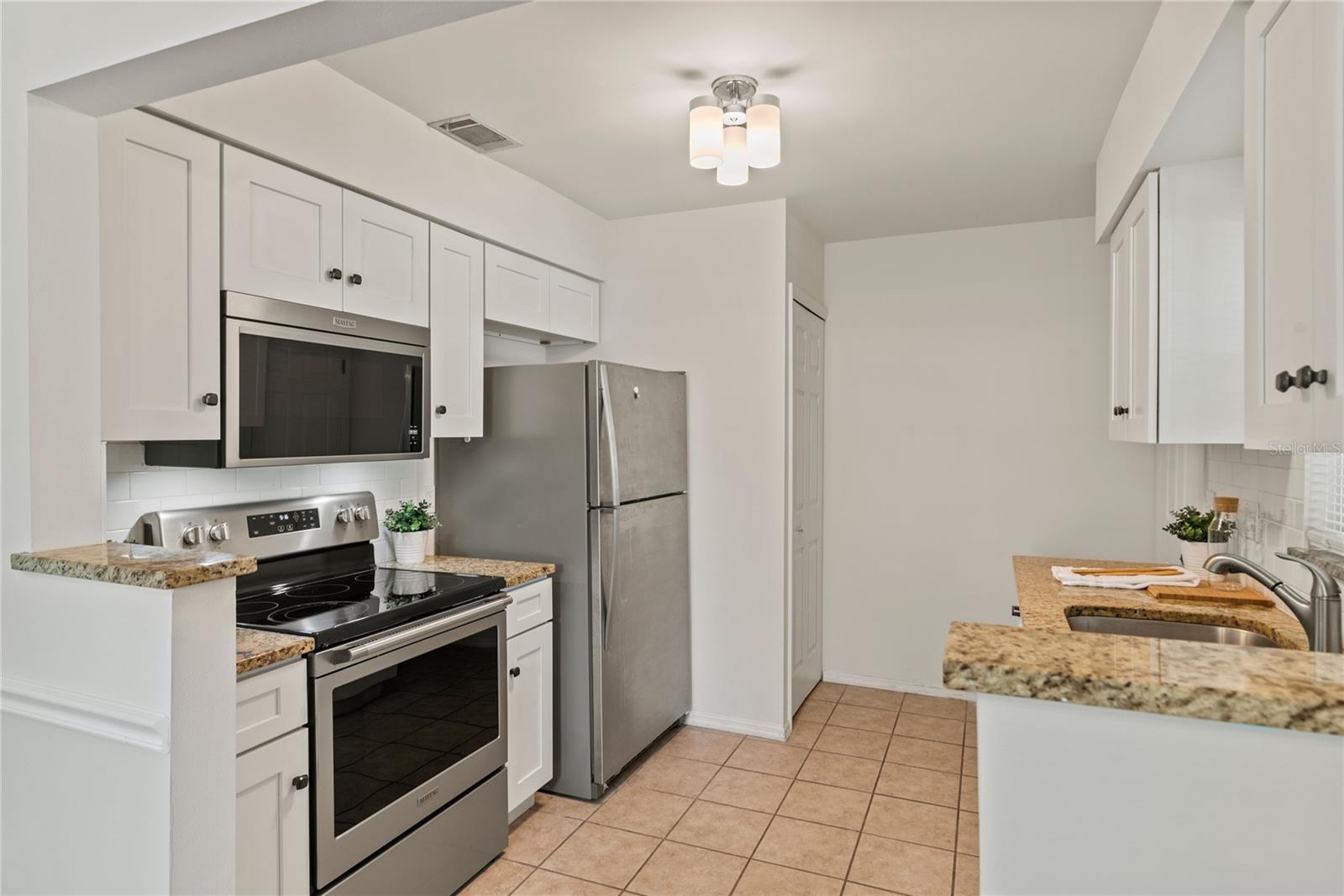 1421 GUERNSEY ST, ORLANDO, FL, 32804
