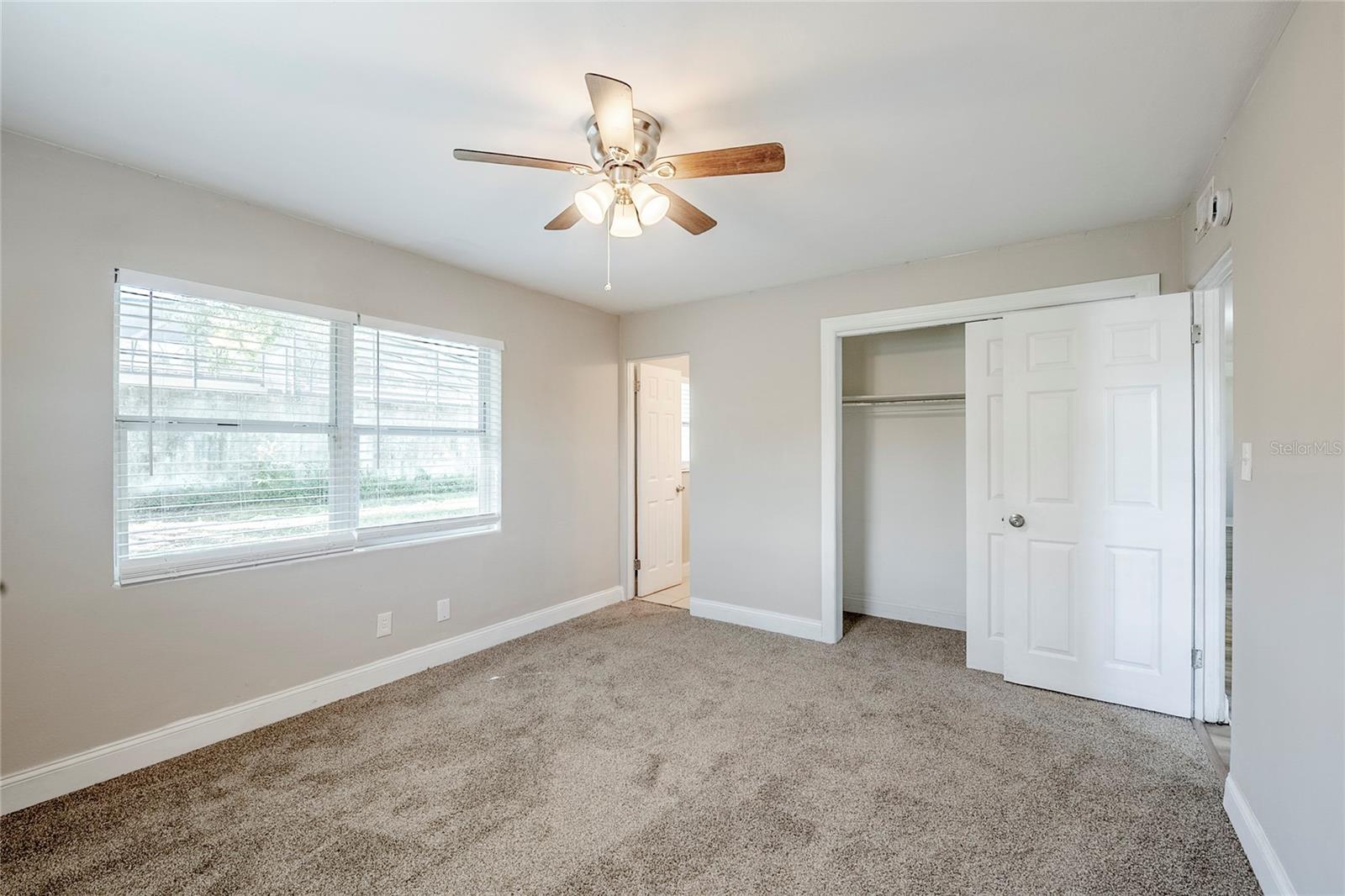 5210 GRANDVIEW DR, ORLANDO, FL, 32808