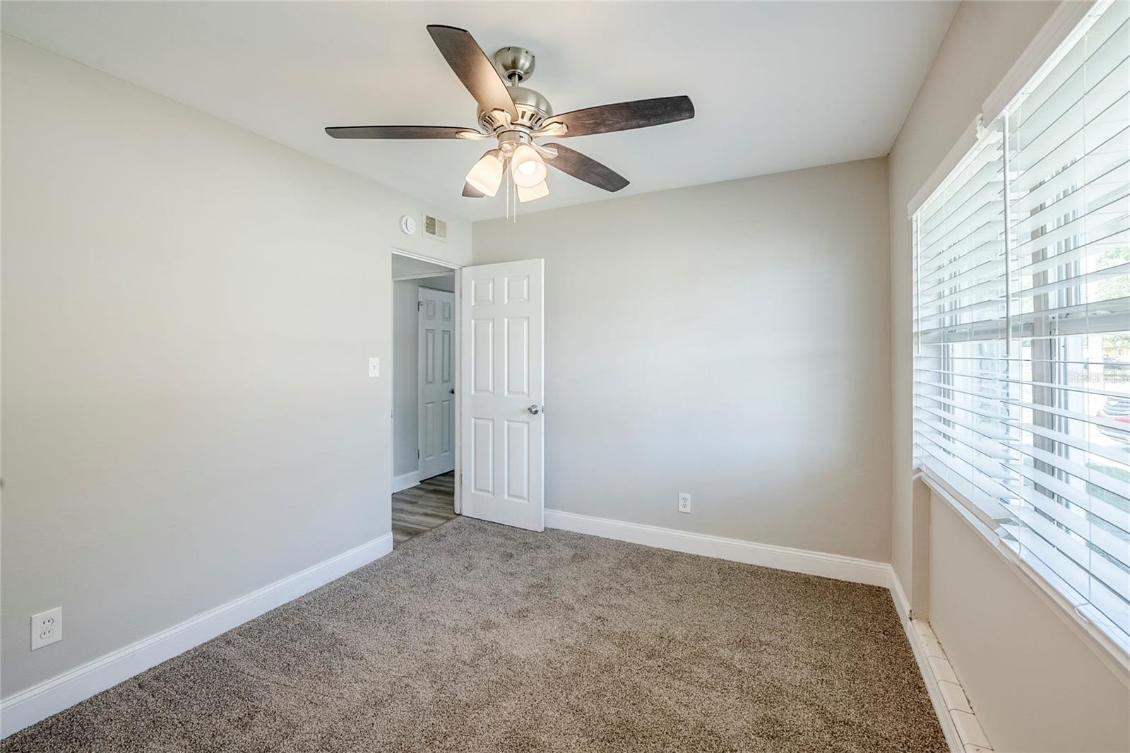 5210 GRANDVIEW DR, ORLANDO, FL, 32808