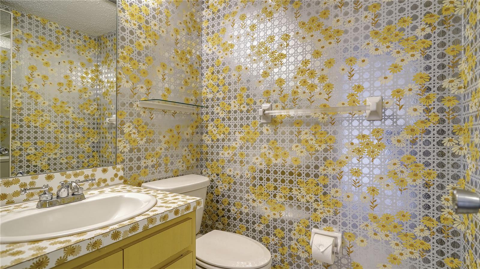 7231 W COUNTRY CLUB DR N #231, SARASOTA, FL, 34243