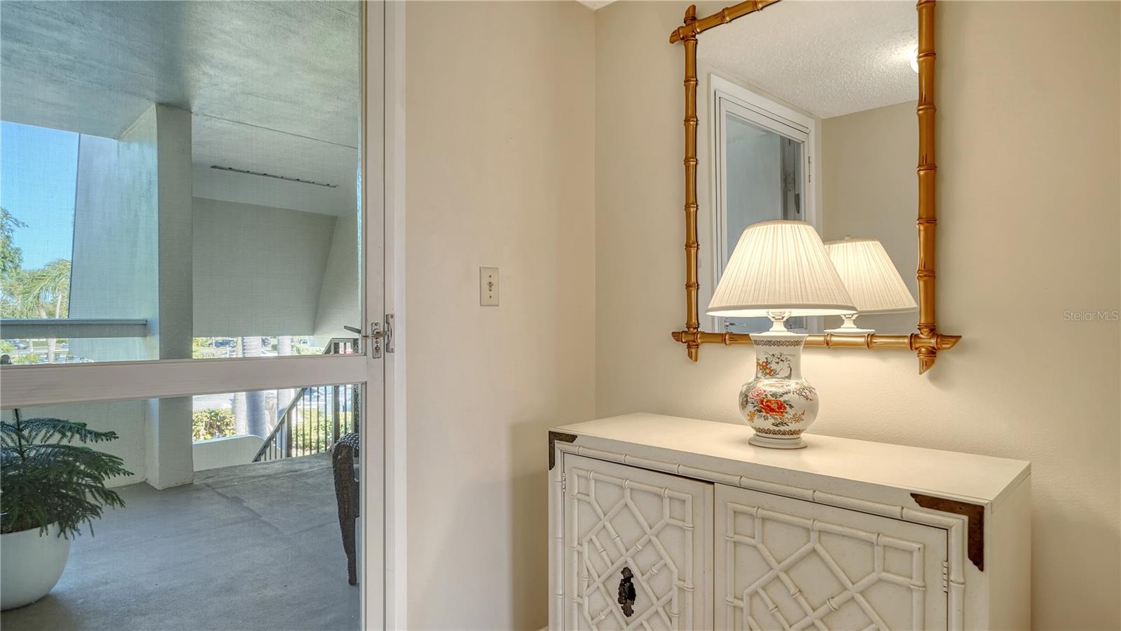 7231 W COUNTRY CLUB DR N #231, SARASOTA, FL, 34243