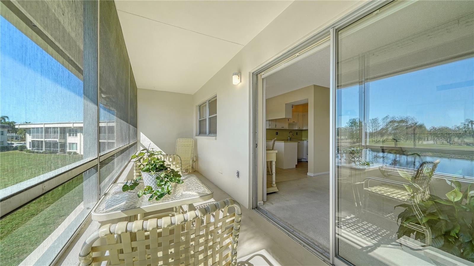 7231 W COUNTRY CLUB DR N #231, SARASOTA, FL, 34243