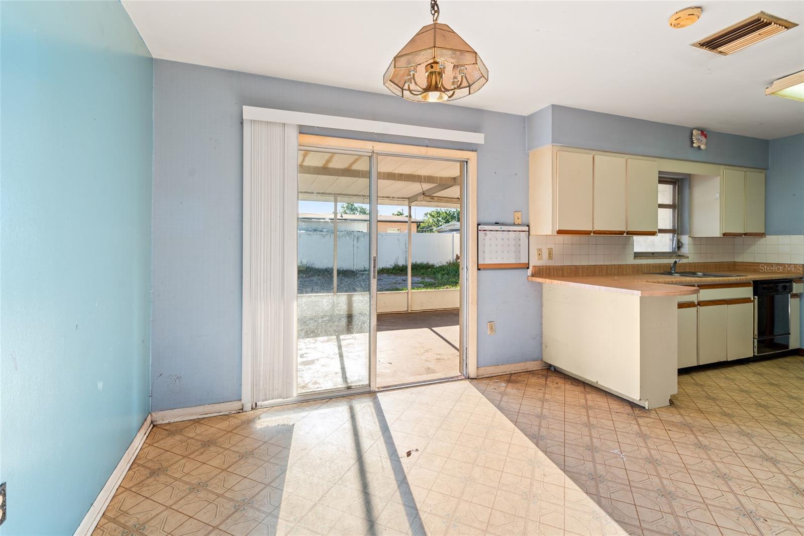 7811 EGYPT LAKE DR, TAMPA, FL, 33614