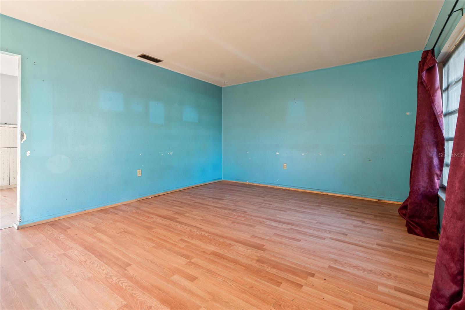 7811 EGYPT LAKE DR, TAMPA, FL, 33614