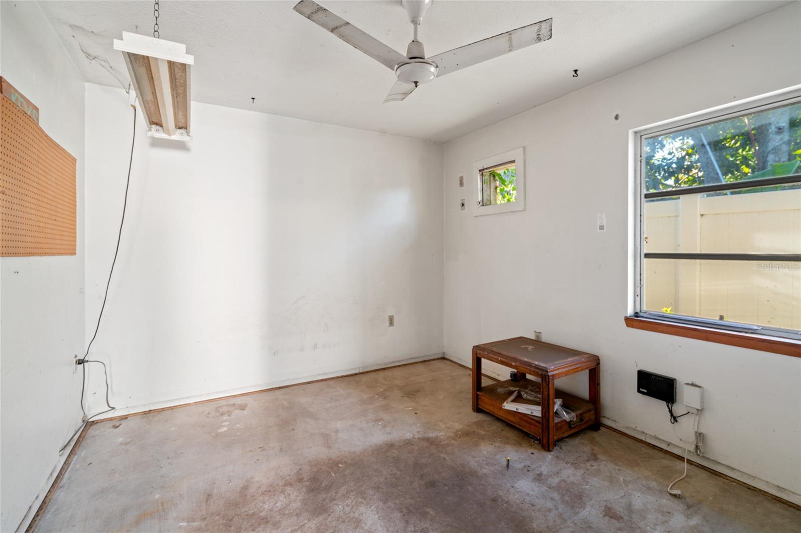 7811 EGYPT LAKE DR, TAMPA, FL, 33614