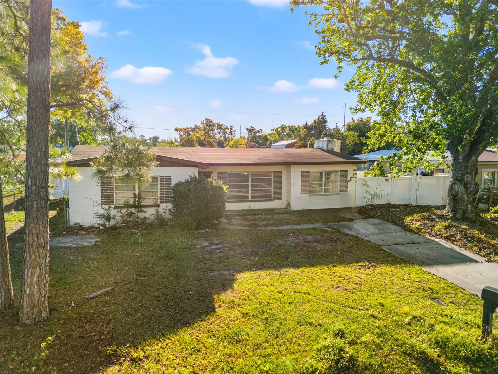 7811 EGYPT LAKE DR, TAMPA, FL, 33614