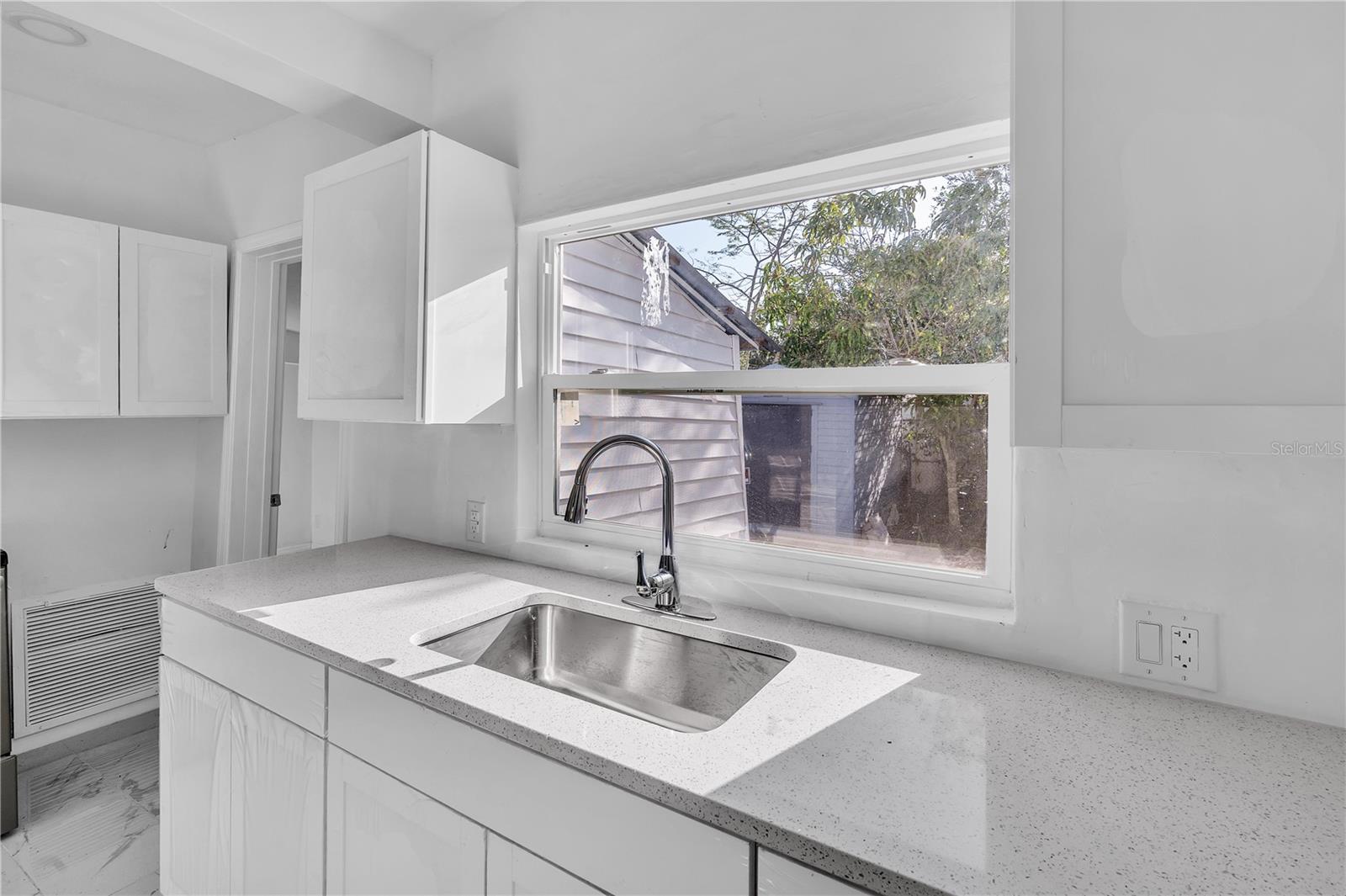 3105 N 17TH ST, TAMPA, FL, 33605