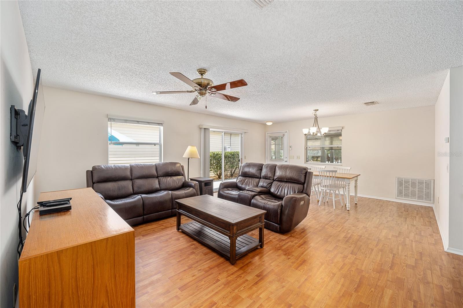 2669 HASTINGS LN, THE VILLAGES, FL, 32162