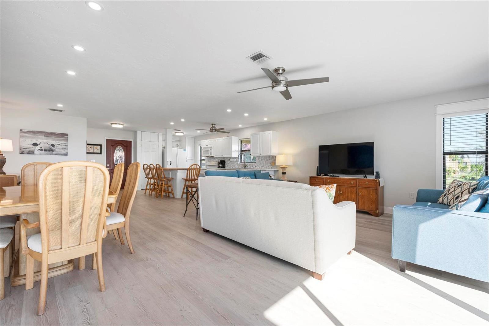 3875 CATALINA DR, BRADENTON, FL, 34210
