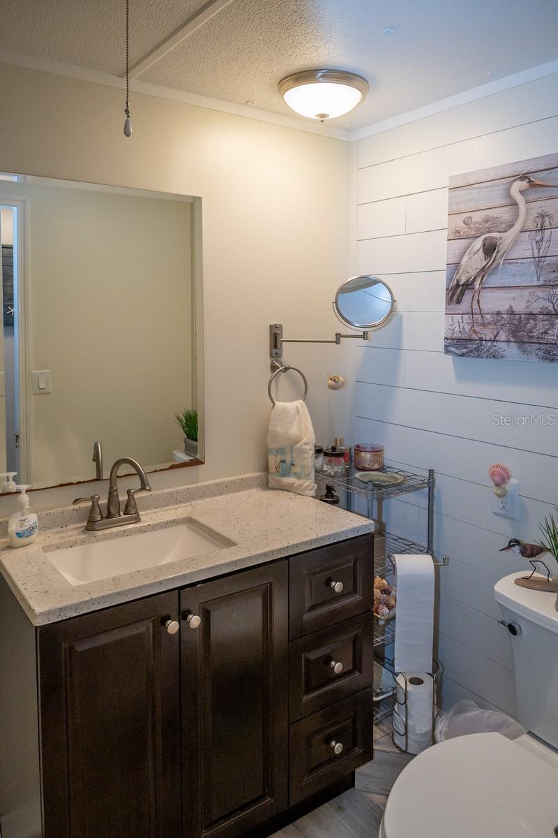 3021 HOLLY AVE, ENGLEWOOD, FL, 34224