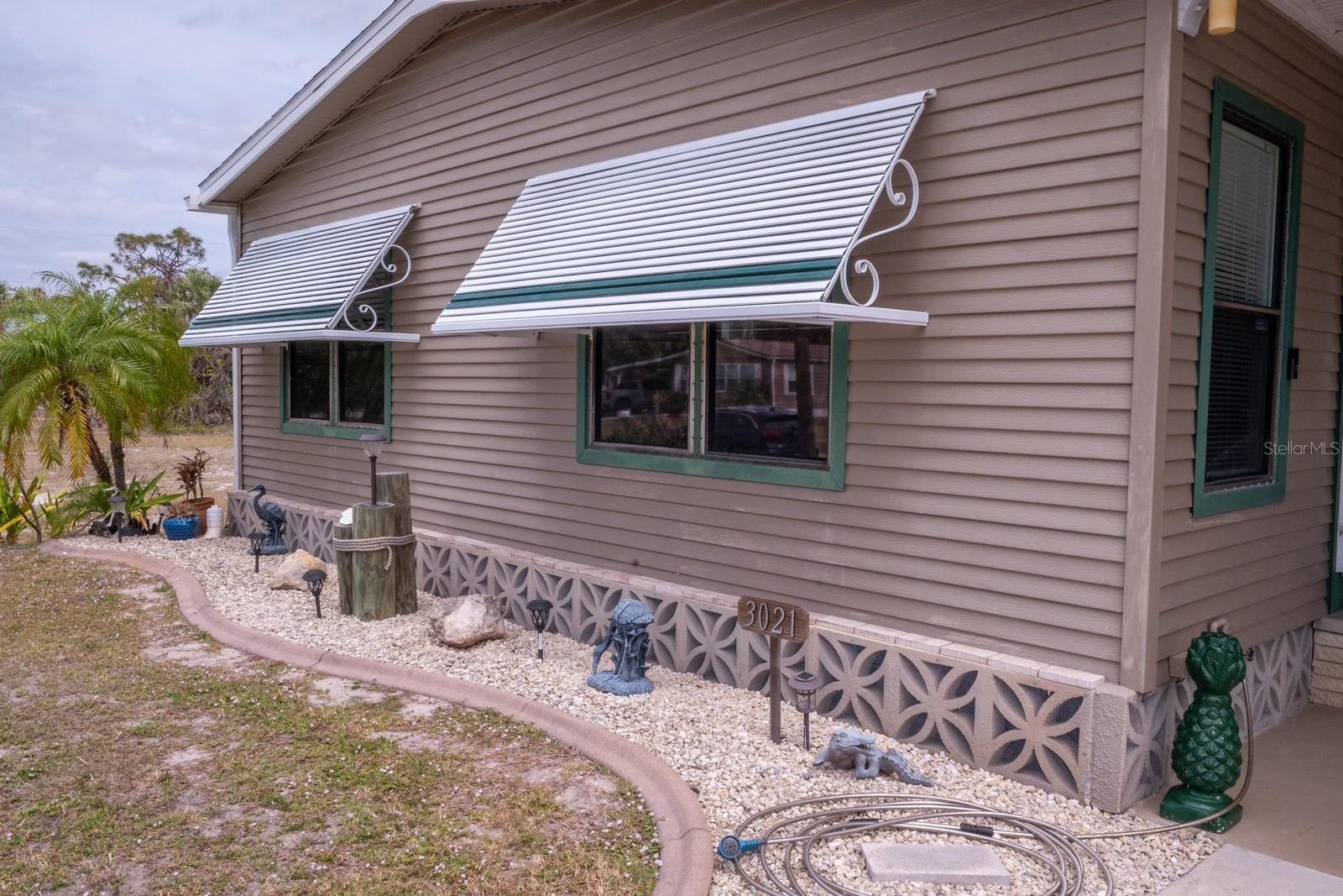 3021 HOLLY AVE, ENGLEWOOD, FL, 34224