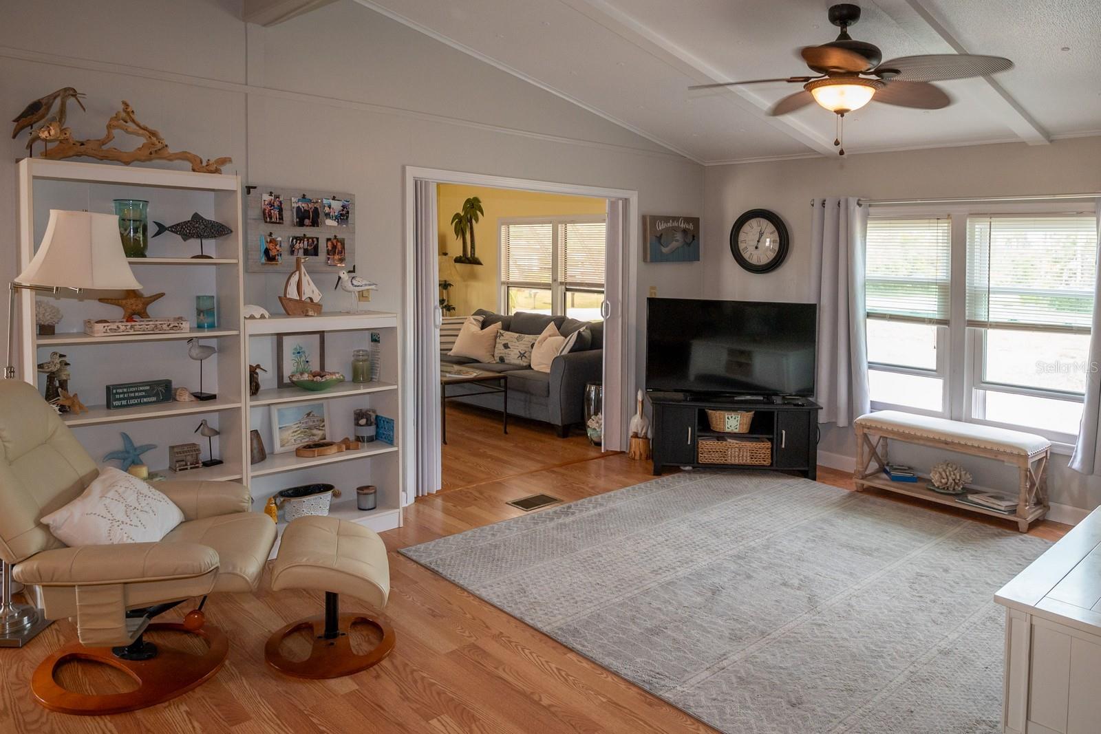 3021 HOLLY AVE, ENGLEWOOD, FL, 34224