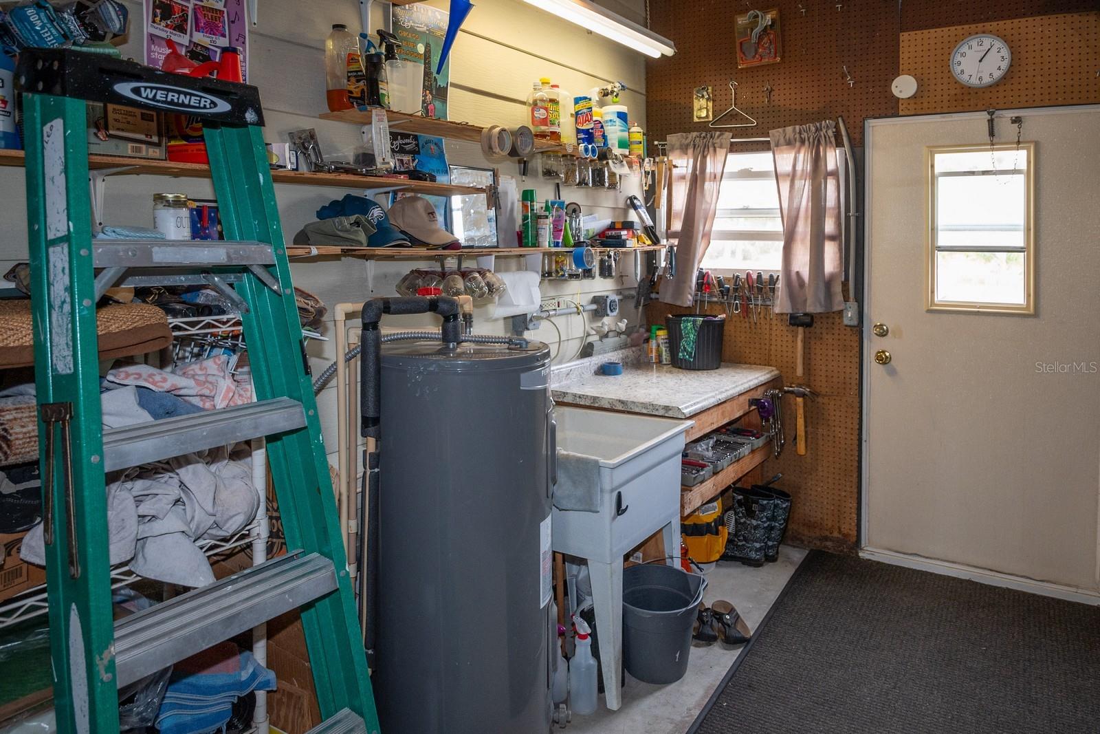 3021 HOLLY AVE, ENGLEWOOD, FL, 34224