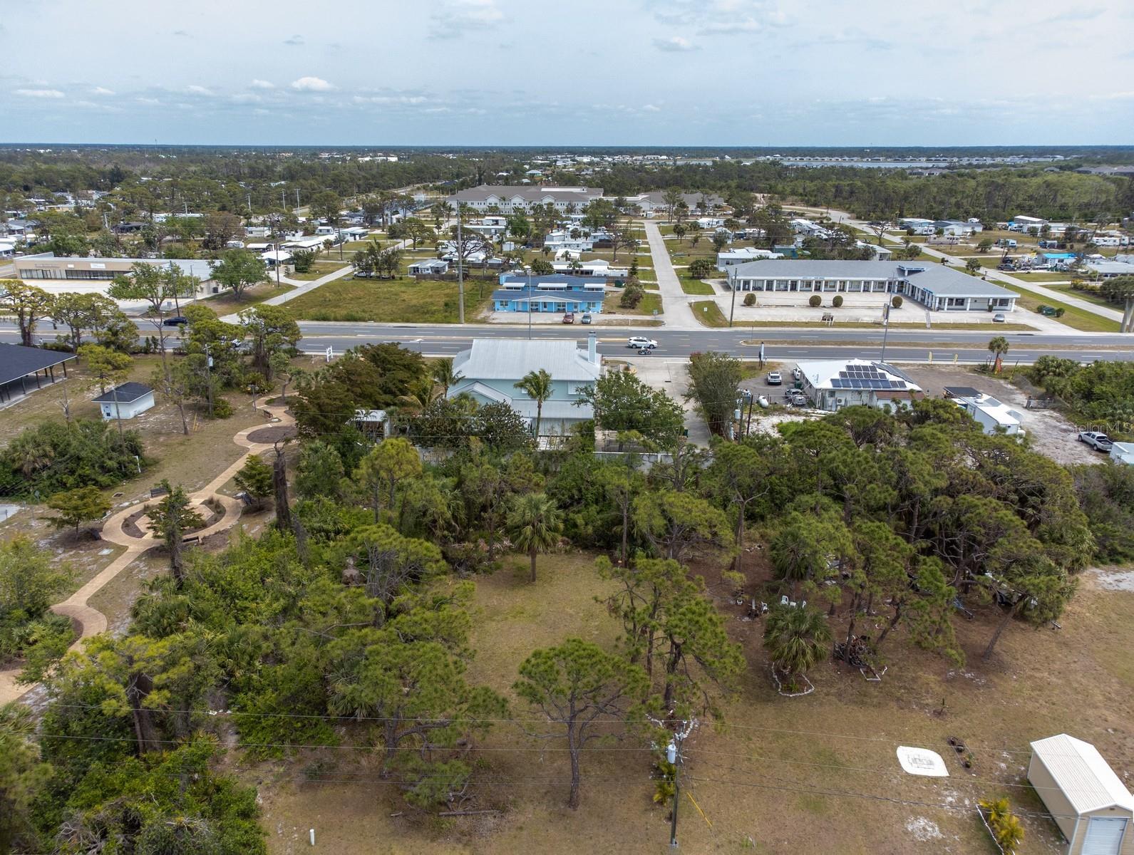 3021 HOLLY AVE, ENGLEWOOD, FL, 34224