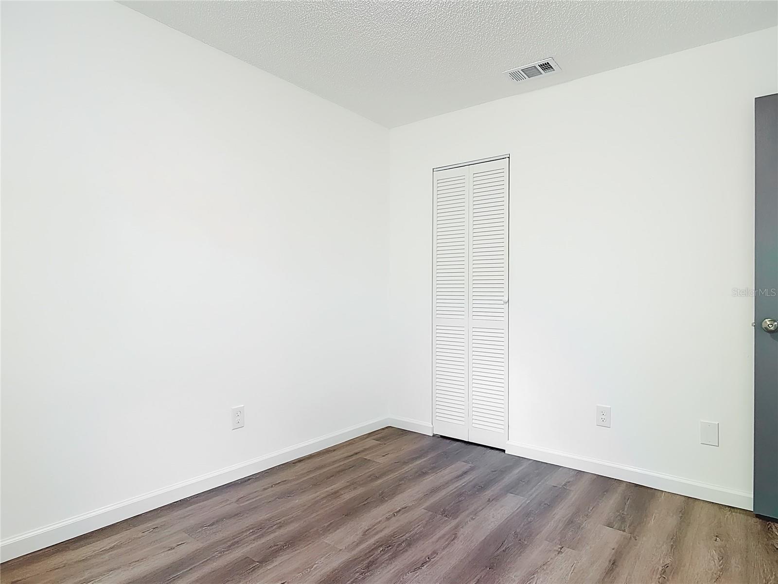 145 W FERN DR, ORANGE CITY, FL, 32763