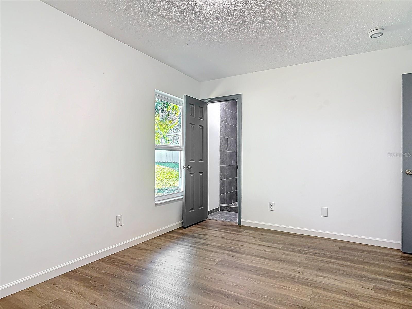 145 W FERN DR, ORANGE CITY, FL, 32763