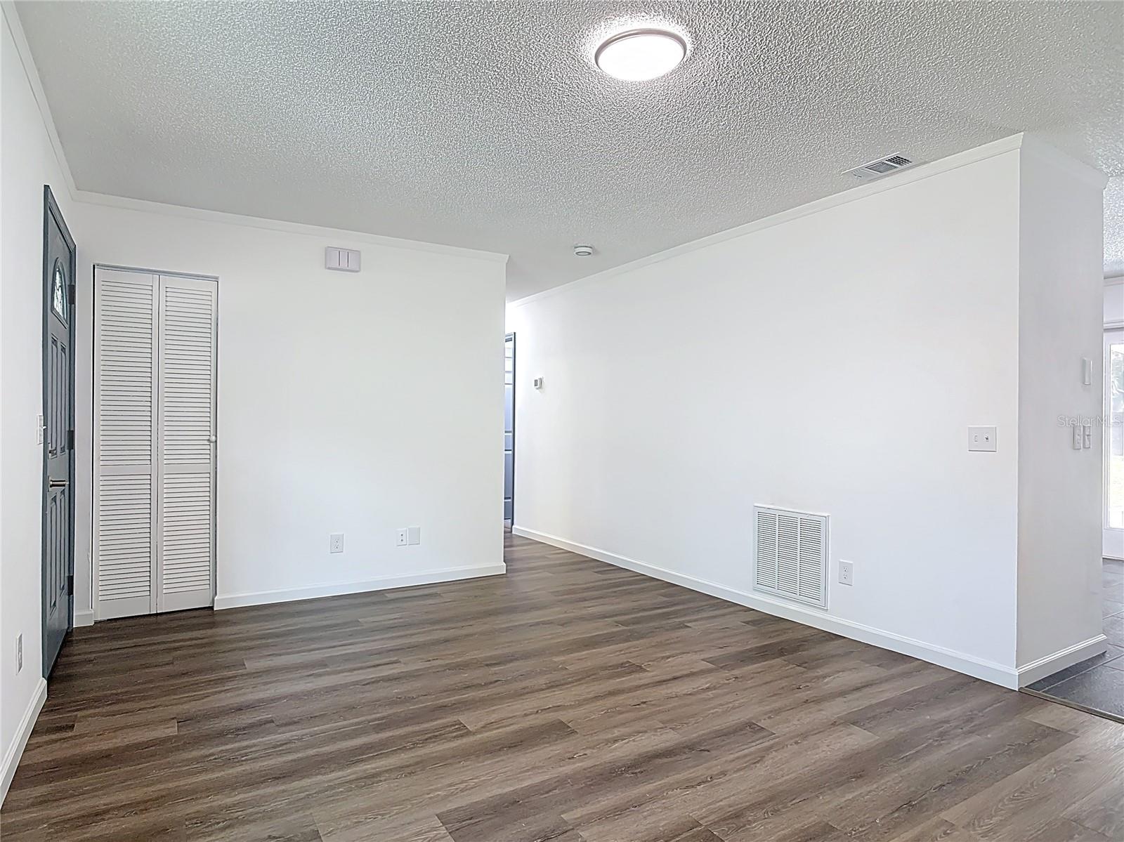 145 W FERN DR, ORANGE CITY, FL, 32763