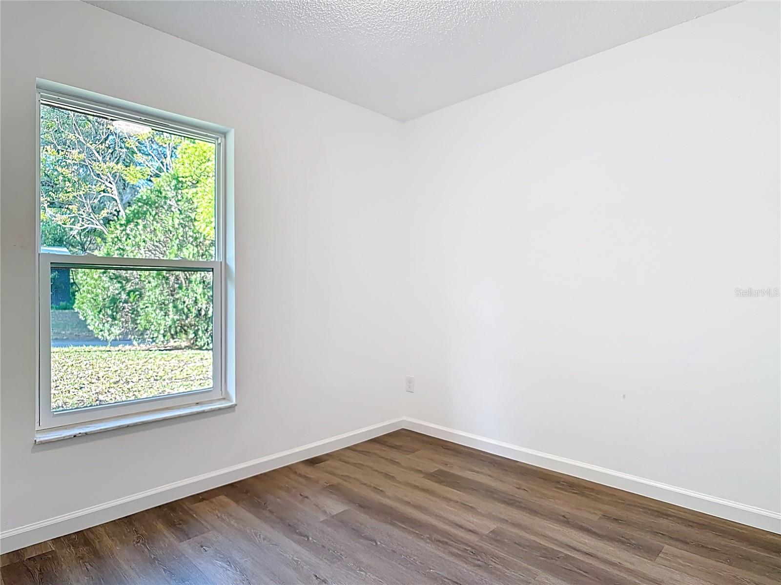 145 W FERN DR, ORANGE CITY, FL, 32763