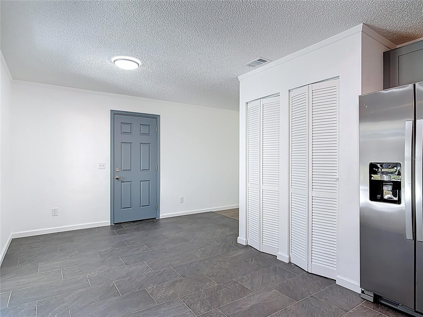 145 W FERN DR, ORANGE CITY, FL, 32763