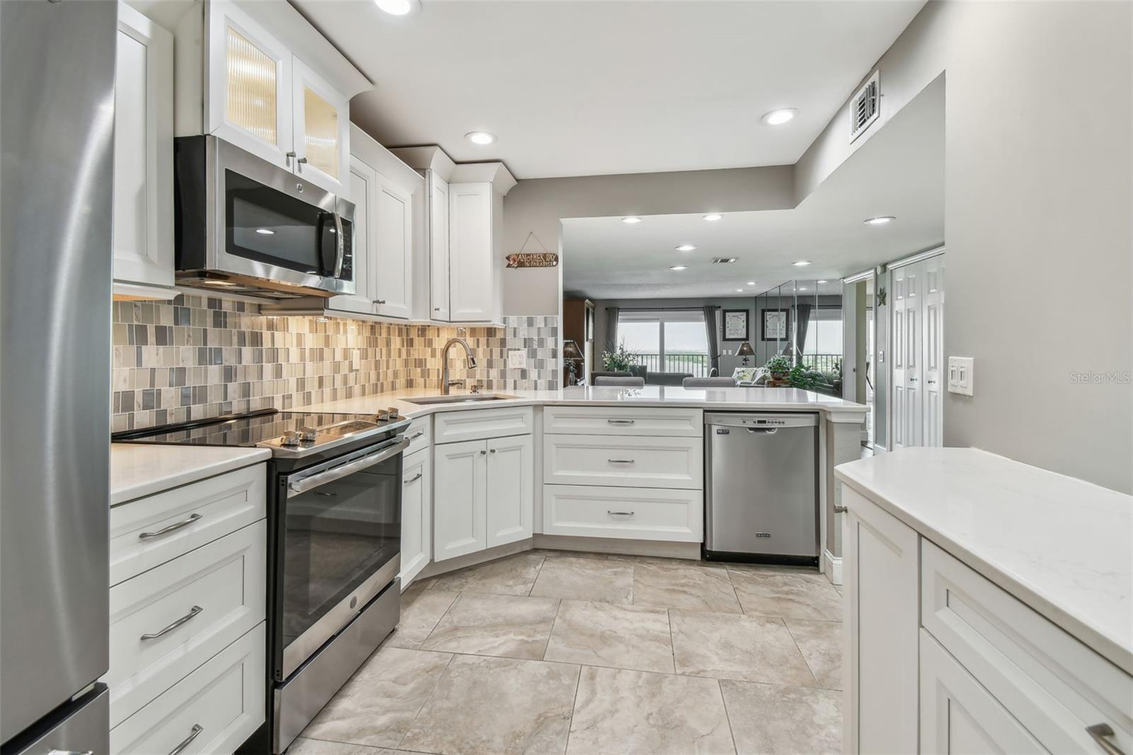 7300 SUN ISLAND DR S #1705, SOUTH PASADENA, FL, 33707