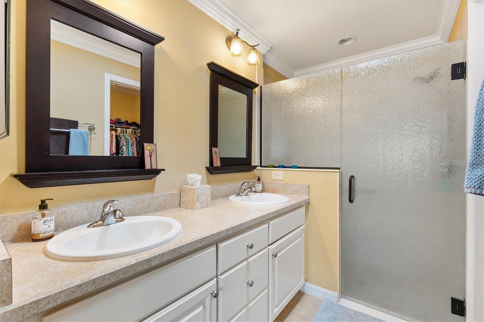 1143 BARRINEAU PL, THE VILLAGES, FL, 32163