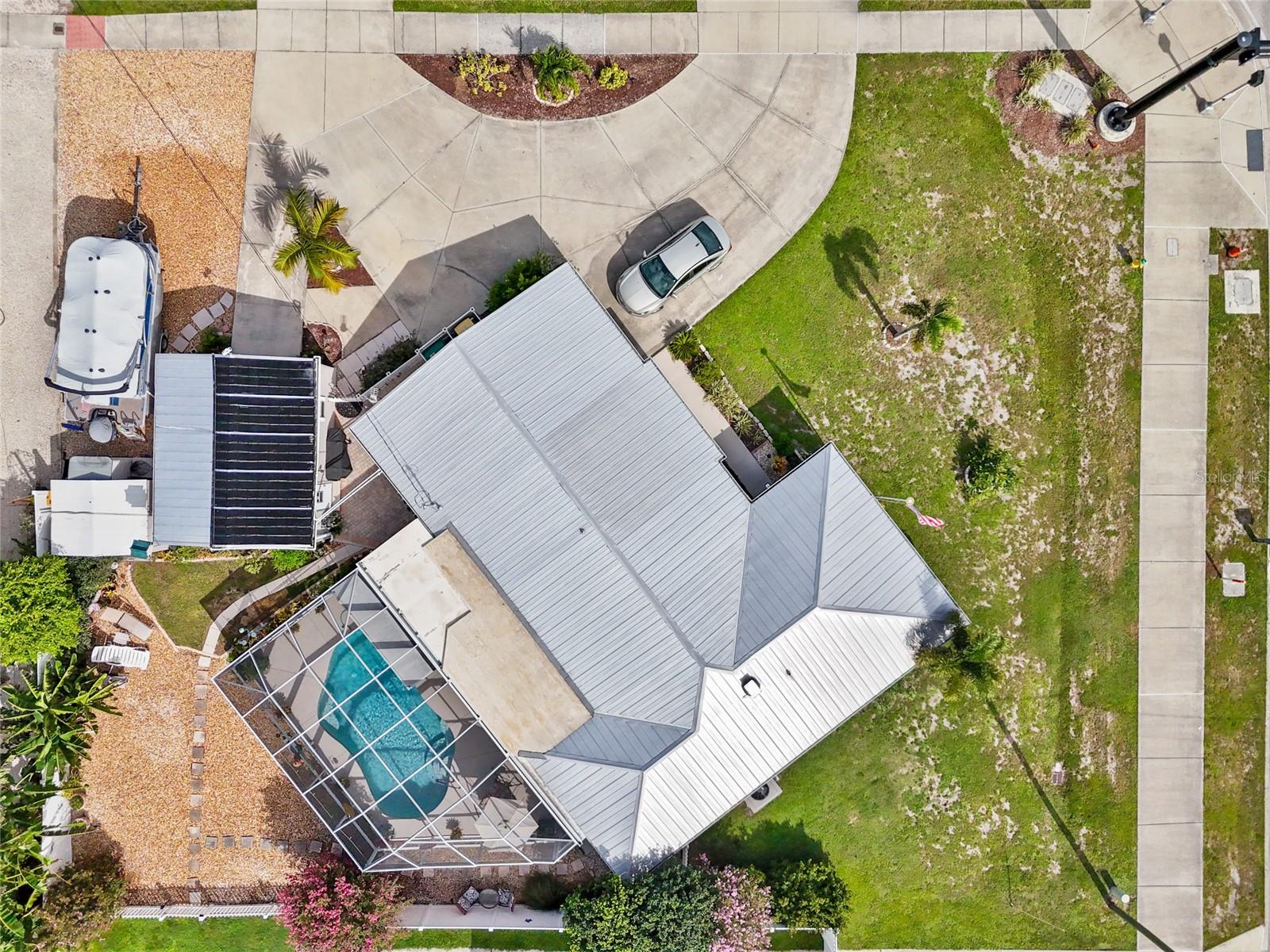 21194 EDGEWATER DR, PORT CHARLOTTE, FL, 33952