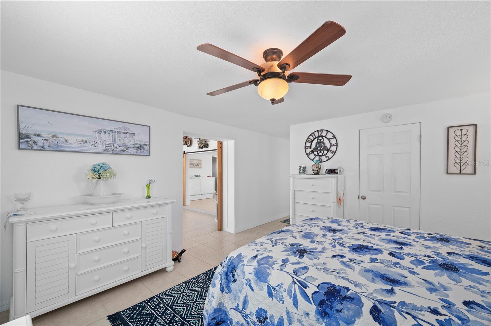 21194 EDGEWATER DR, PORT CHARLOTTE, FL, 33952