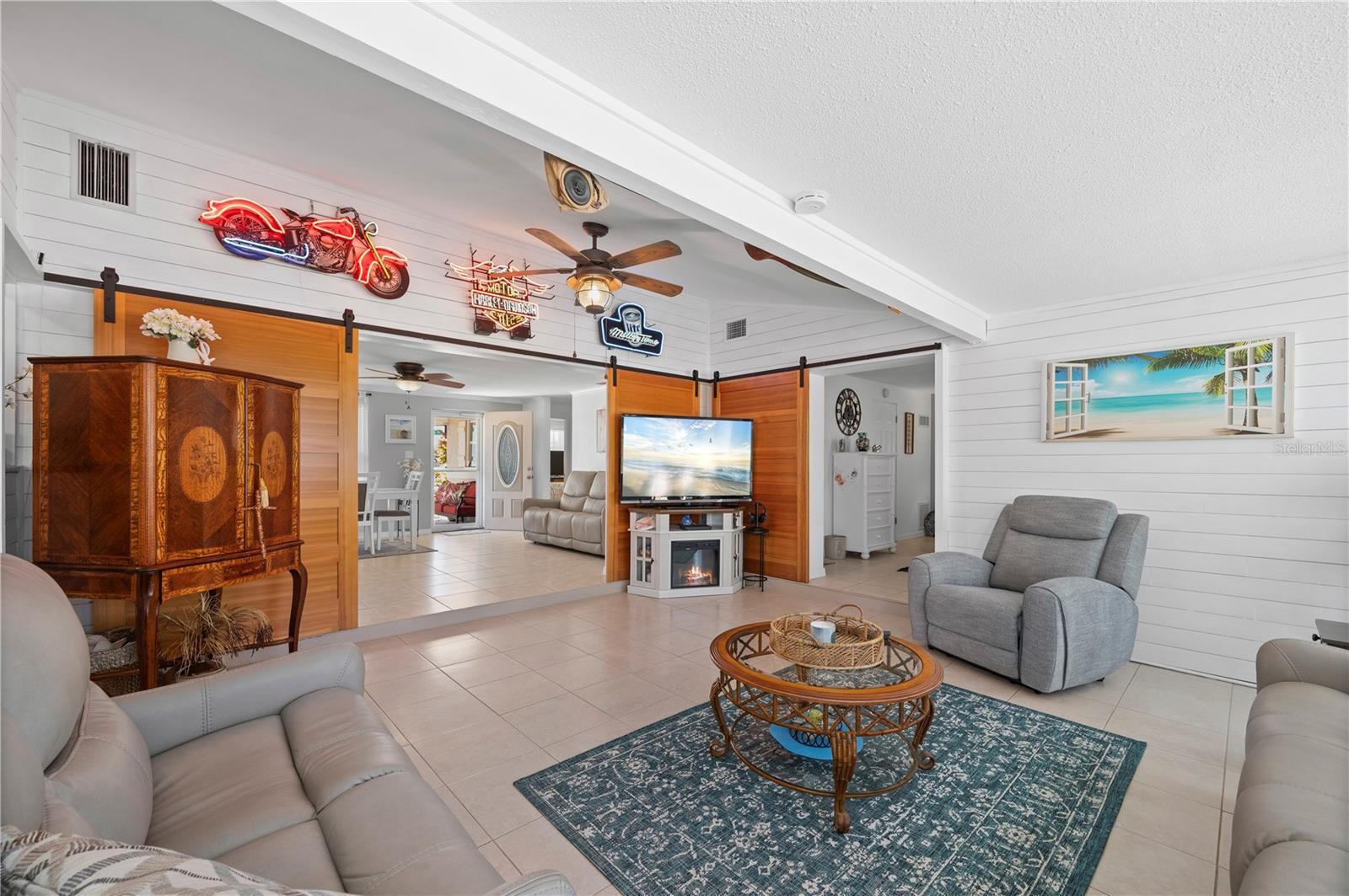21194 EDGEWATER DR, PORT CHARLOTTE, FL, 33952