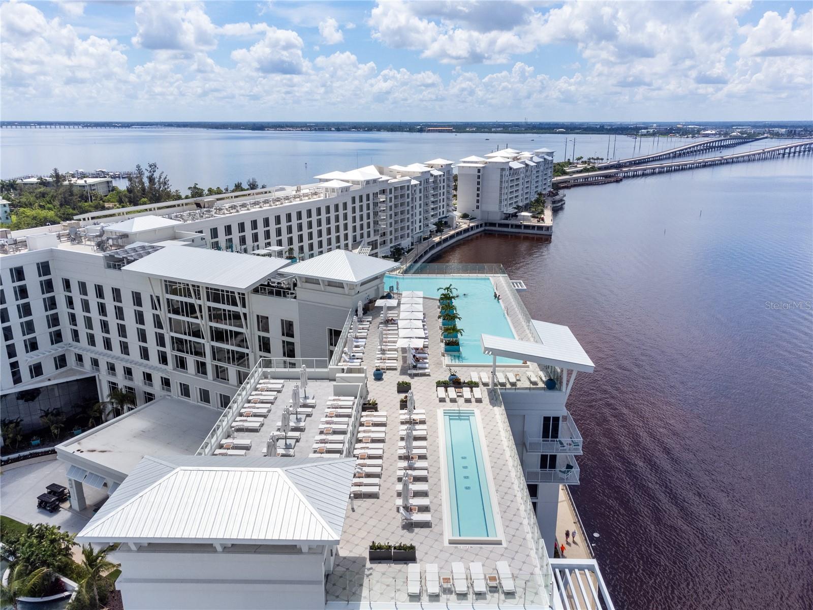21194 EDGEWATER DR, PORT CHARLOTTE, FL, 33952