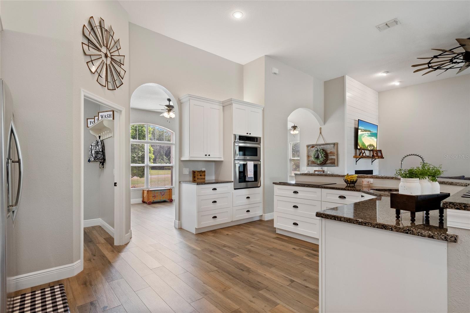 32421 WOLFS TRL, SORRENTO, FL, 32776